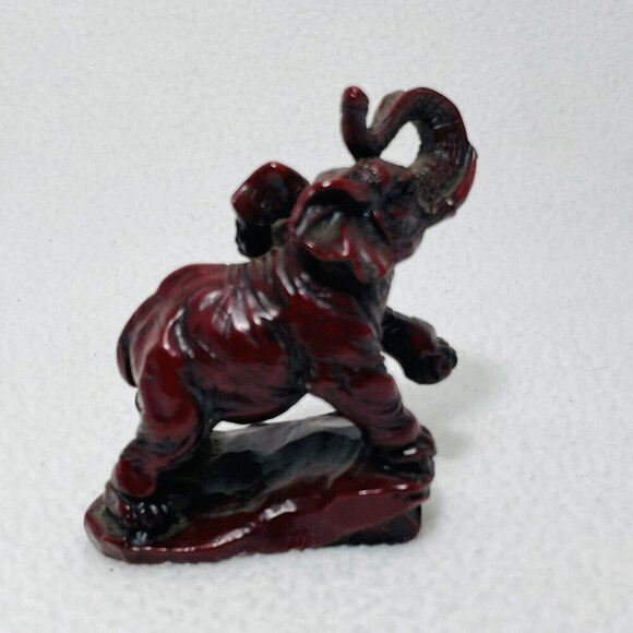 Crafted African Elephant Figurine Trunk Up Red Stone Rock Marble Safari Wildlife - Picture 3 of 9